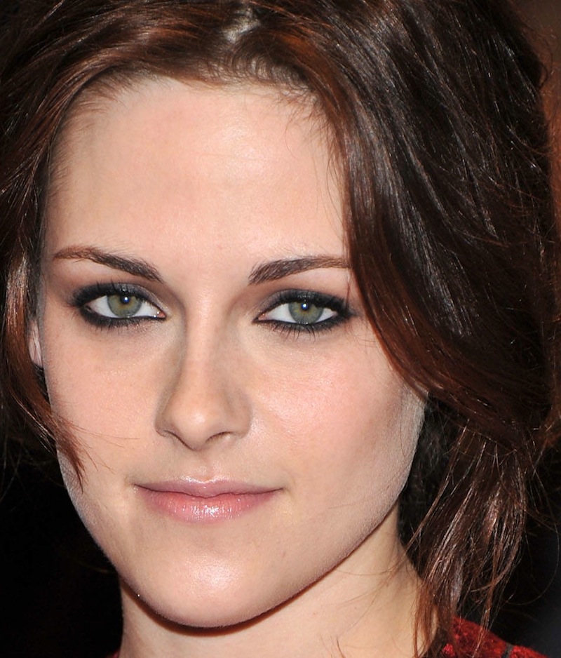 KristenStewart BlackEyeliner CloseUp