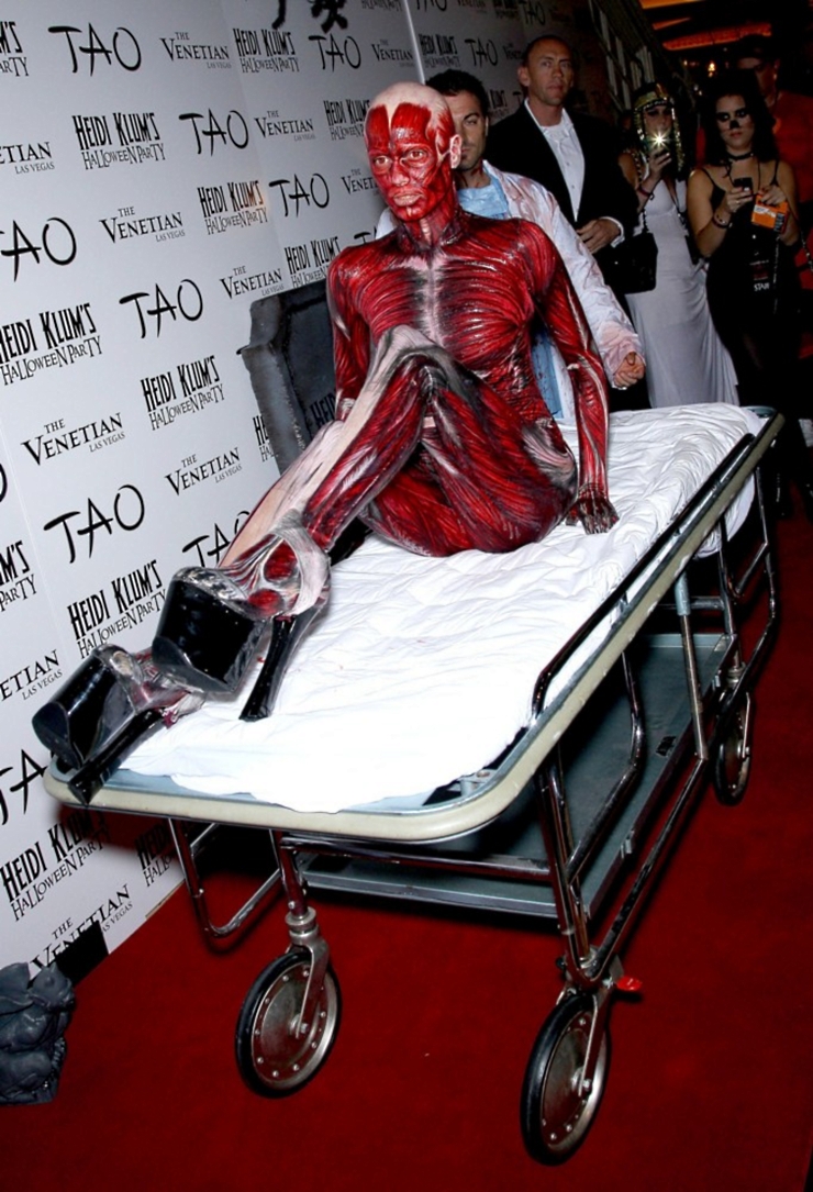 heidi klum 12th annual halloween party 06