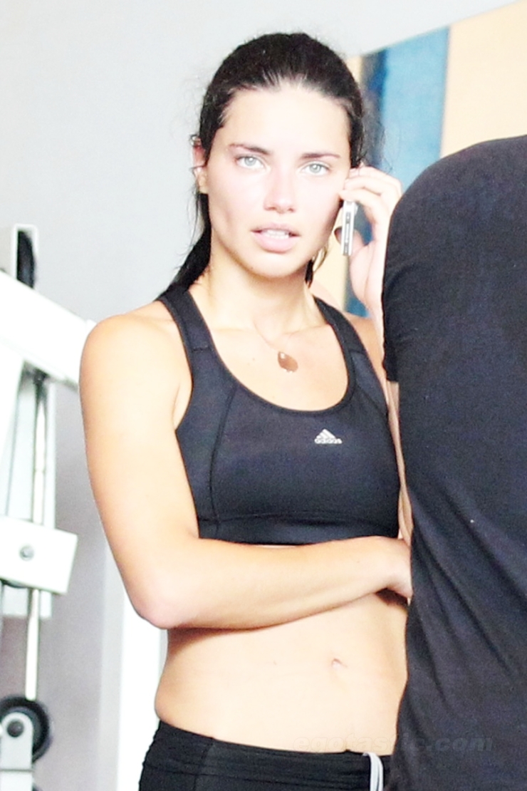 Adriana Lima Hot Workout In Boxing Ring In Miami 12