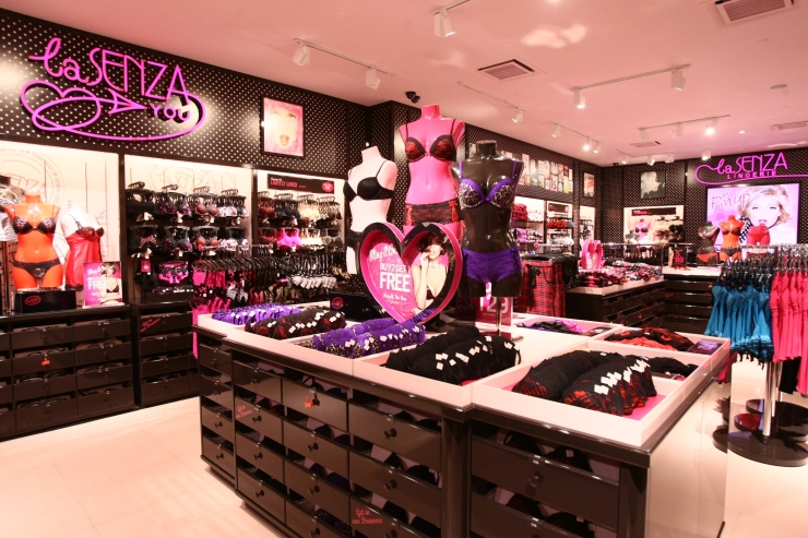 La Senza New Pin Up Store 1