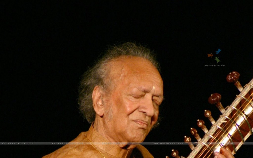 82728 sitar player pt ravi shankar at the concert music in the park in
