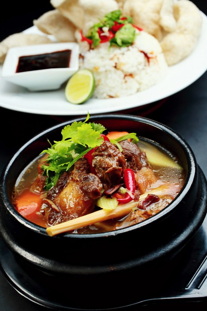 Magnum Oxtail Soup with Sushi Rice