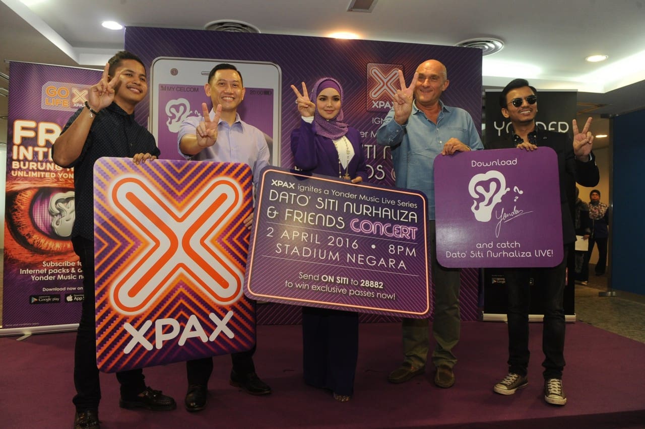 20160302 - Celcom Xpax & Yonder Pic 2 (Hafiz, Zalman, Dato Siti, Adam, Faizal)