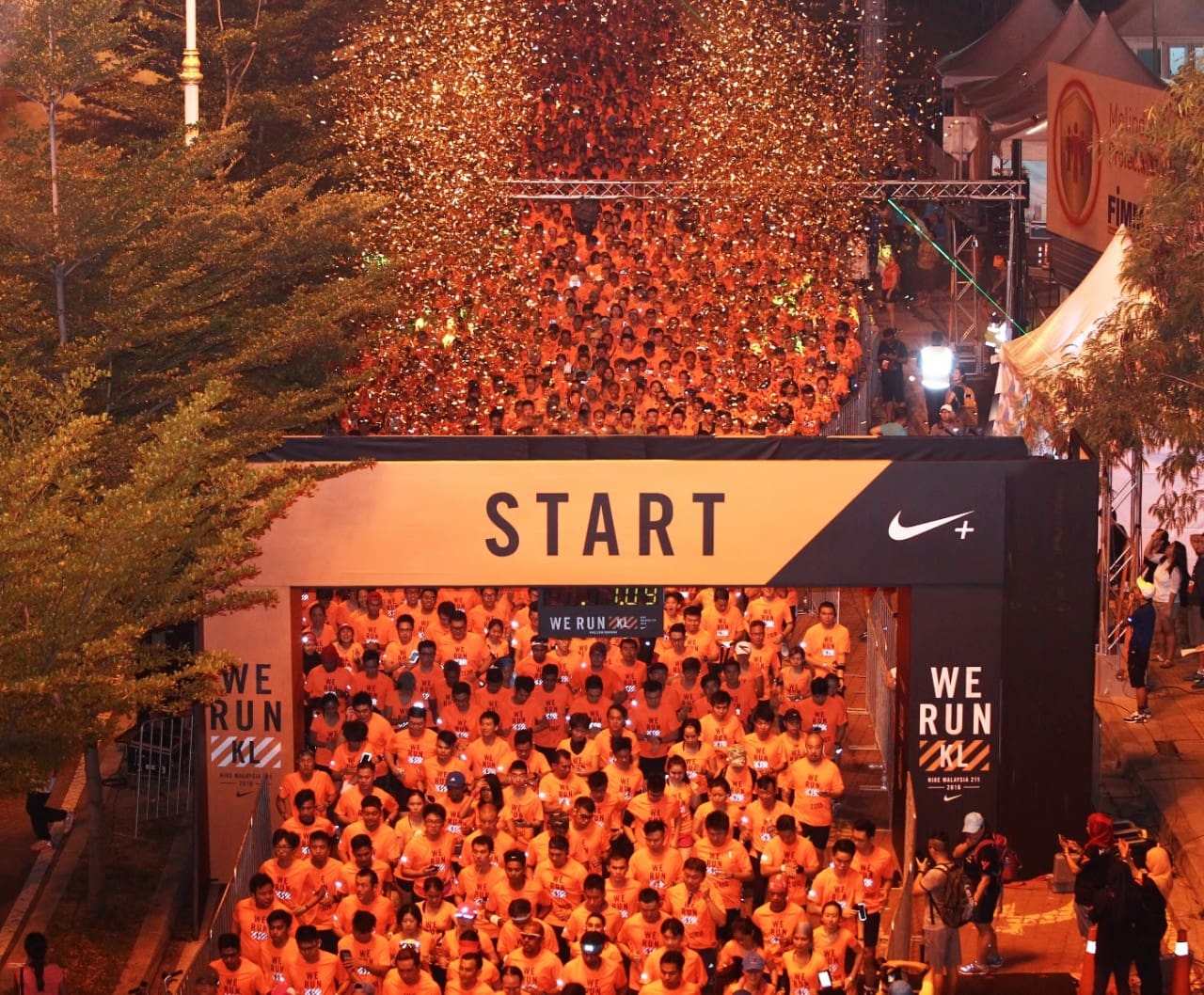 1. Nike WE RUN KL 21K sees 8,987 athletes take to the streets of Malaysia's capital