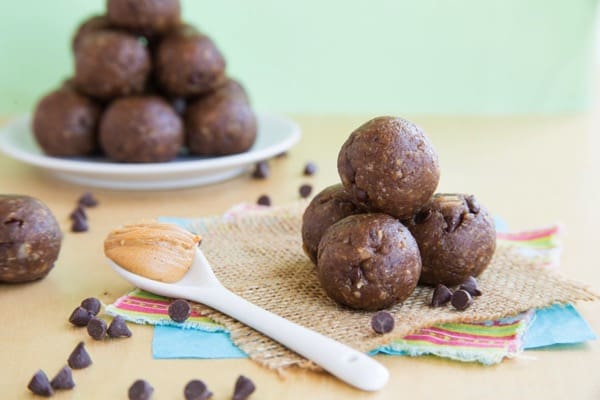 Funky-Monkey-Banana-Chocolate-Peanut-Butter-Energy-Balls-1354