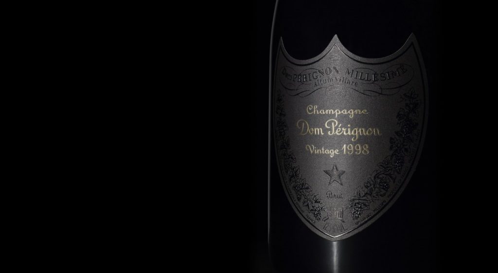 packshot-1-dom-perignon-p2-14-HR