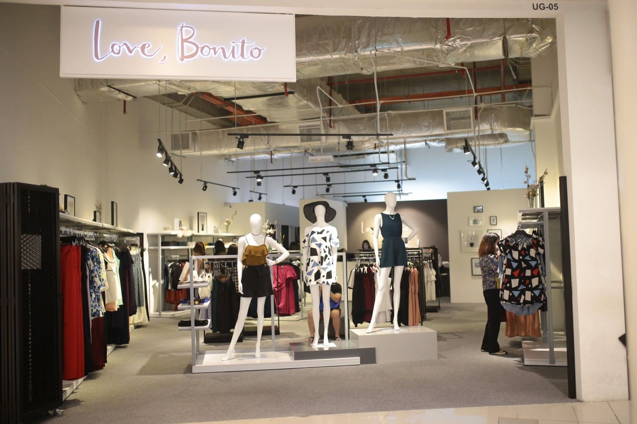 Storefront of Love, Bonito's Paradigm Pop Up Store