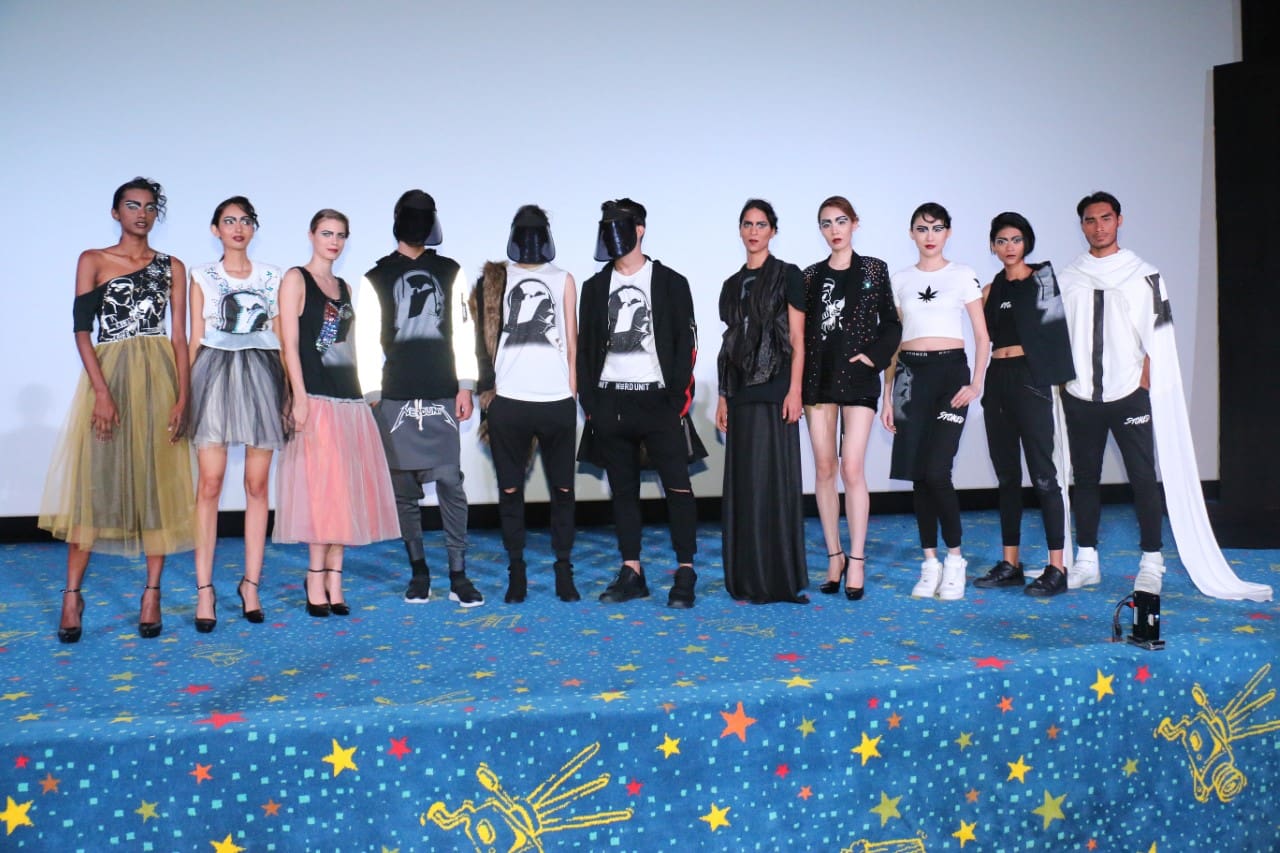 thumbnail_Models in the Star Wars graffiti t-shirts at the GSC Rogue Vogue fashion...