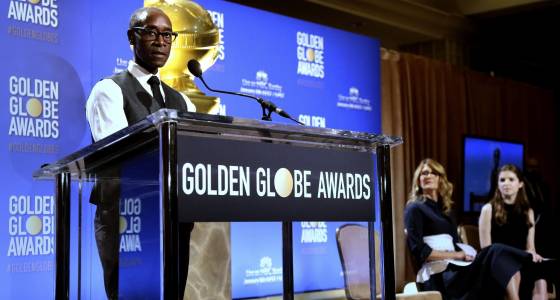 golden_globes_2017_live_updates_reactions_from_nominees_natalie_portman_nick_nolte_and_mandy_moore_m12