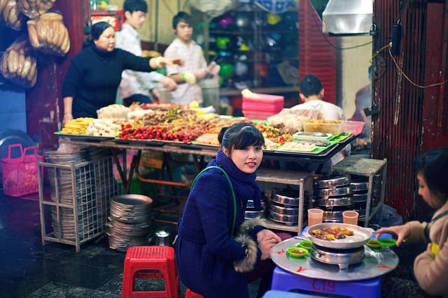 street-food-hanoi3