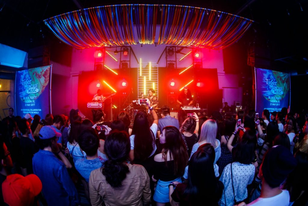 DJ Shelhiel performing at Tiger UncageMusic Block Party at Slate The Row 1