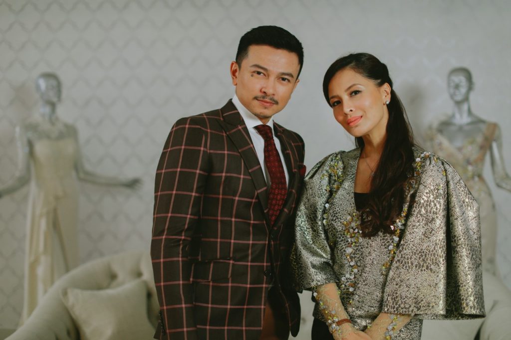 Renowned fashion designer Jovian Mandagie and television presenter actress Daphne Iking will host the Asian debut of Say Yes to The Dress Asia 2