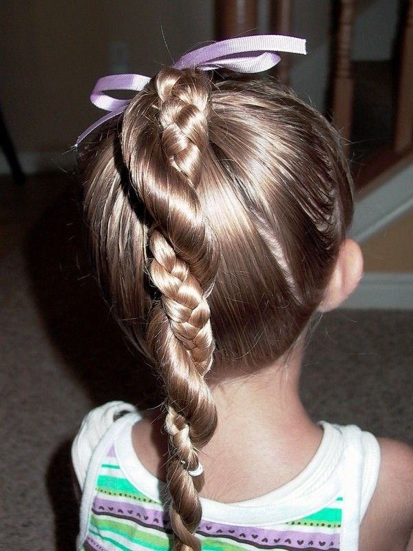8 Cool Hairstyles For Little Girls That Won't Take Too Much Of Your Time –  